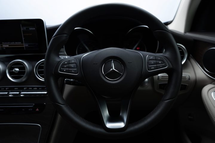 mercedes specialist taunton