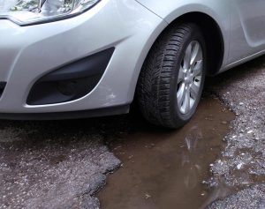 claim for pothole damage